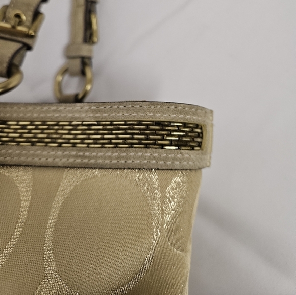 Coach Signature F06J-10390 Beaded Tote Bag In Canvas And Suede In Gold And Tan - Picture 10 of 15